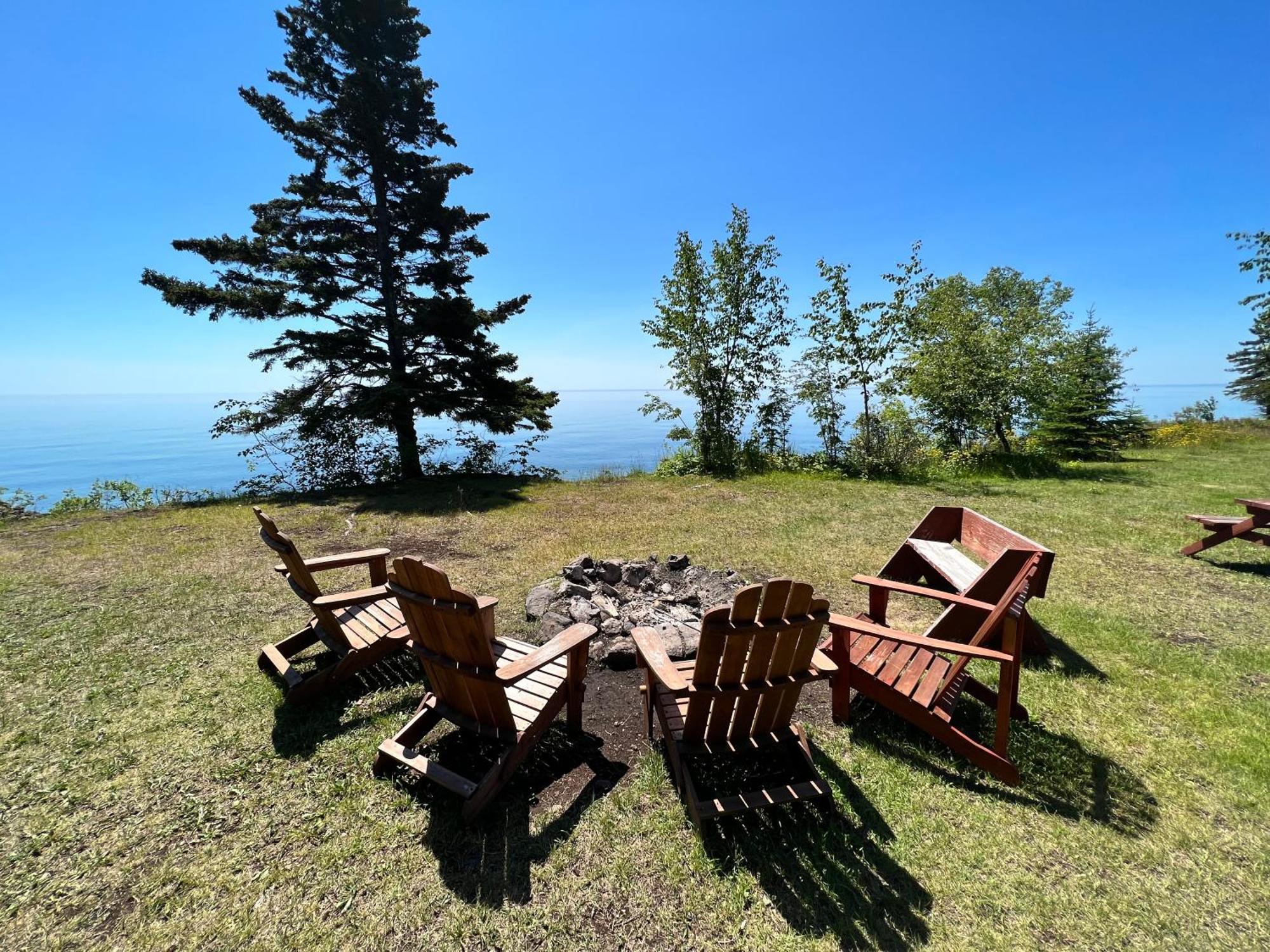 Thomsonite Inn On Lake Superior แกรนด์มาเรส์ ภายนอก รูปภาพ