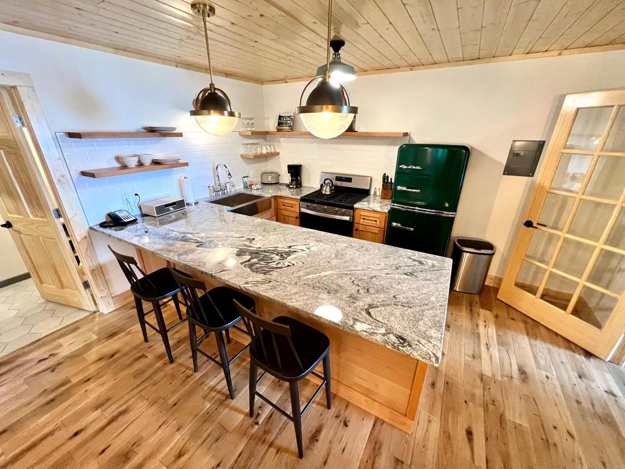 Thomsonite Inn On Lake Superior แกรนด์มาเรส์ ห้อง รูปภาพ