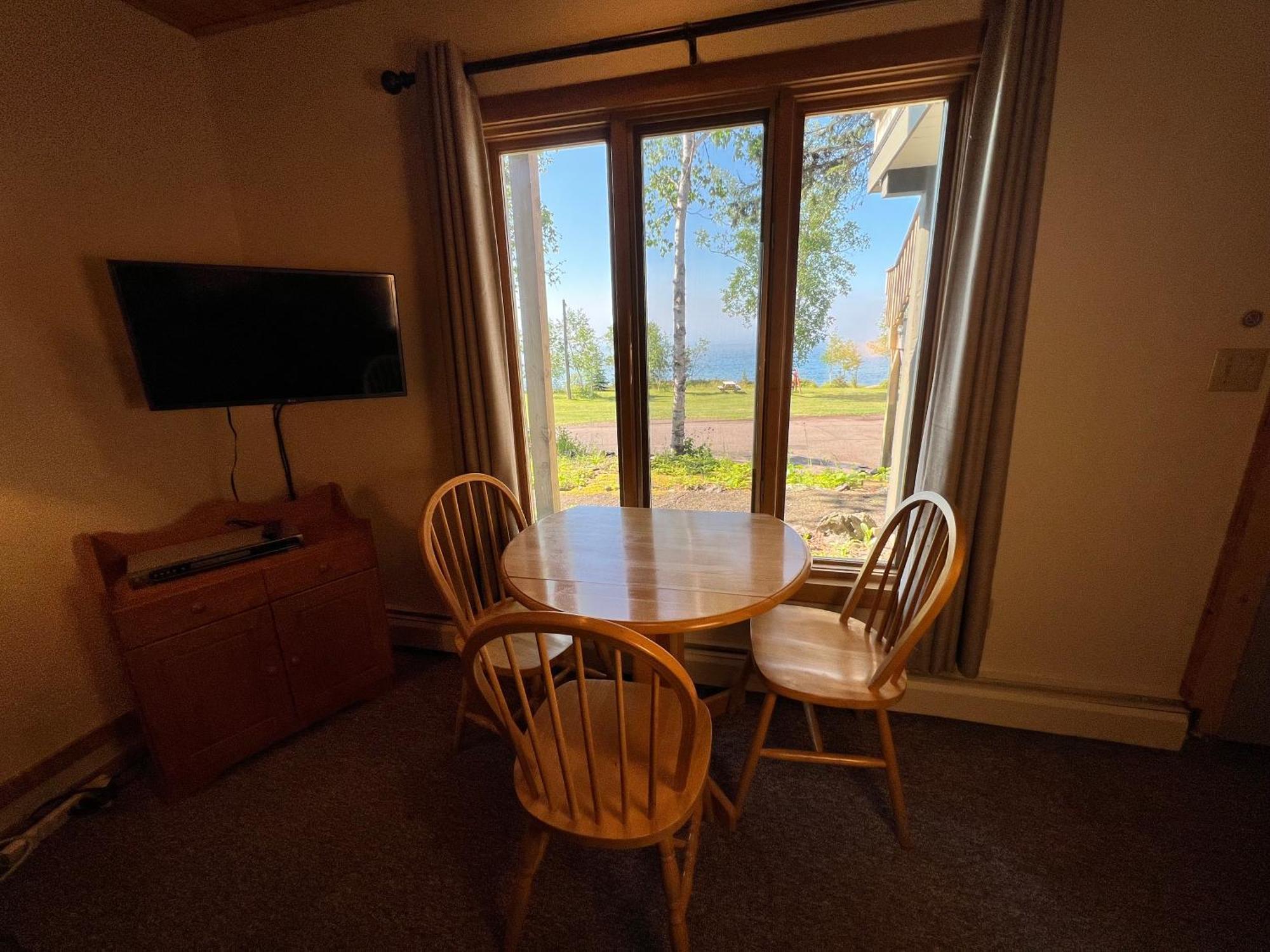 Thomsonite Inn On Lake Superior แกรนด์มาเรส์ ภายนอก รูปภาพ