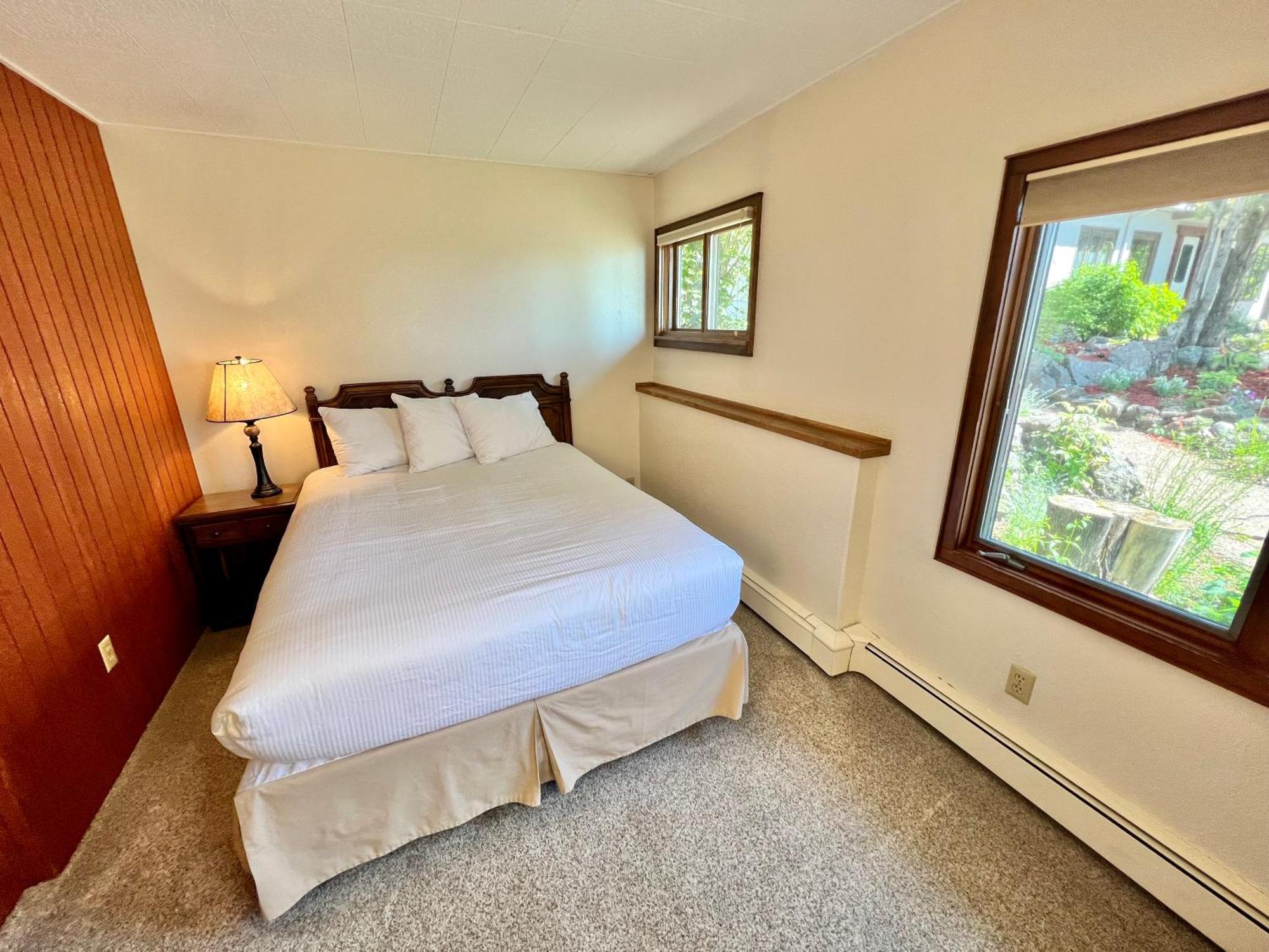 Thomsonite Inn On Lake Superior แกรนด์มาเรส์ ภายนอก รูปภาพ